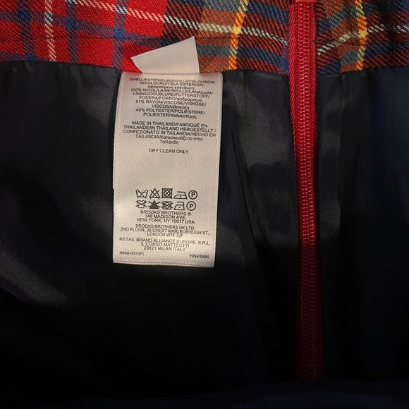 Red tartan skirt with pockets - Picture 5 of 5